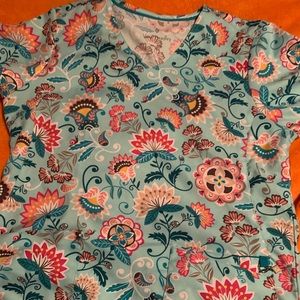 Vera Bradley scrub top